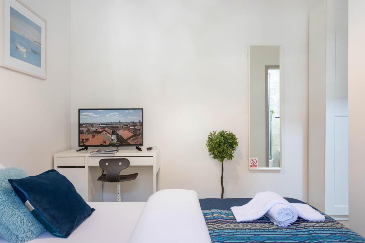 Apartment 88