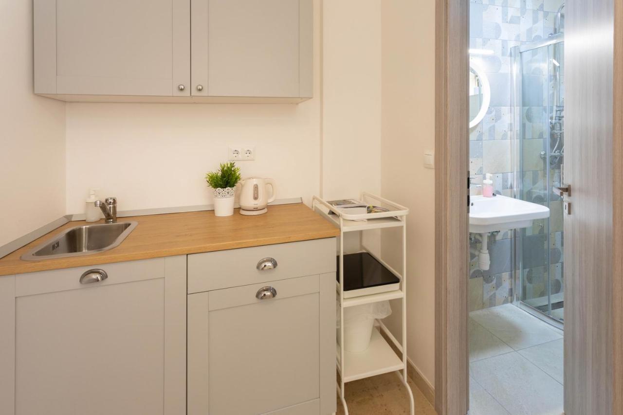 88 Apartment *