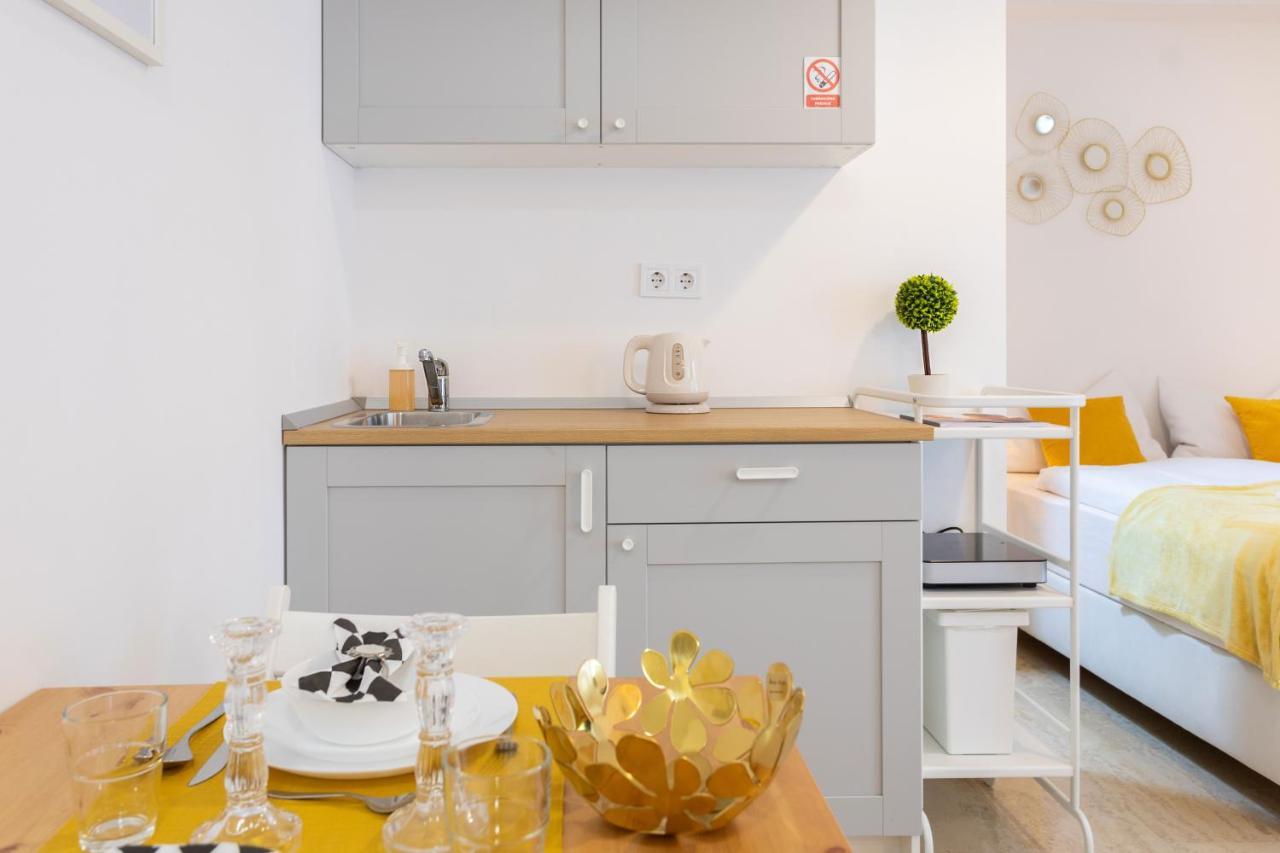 Apartment 88 *
