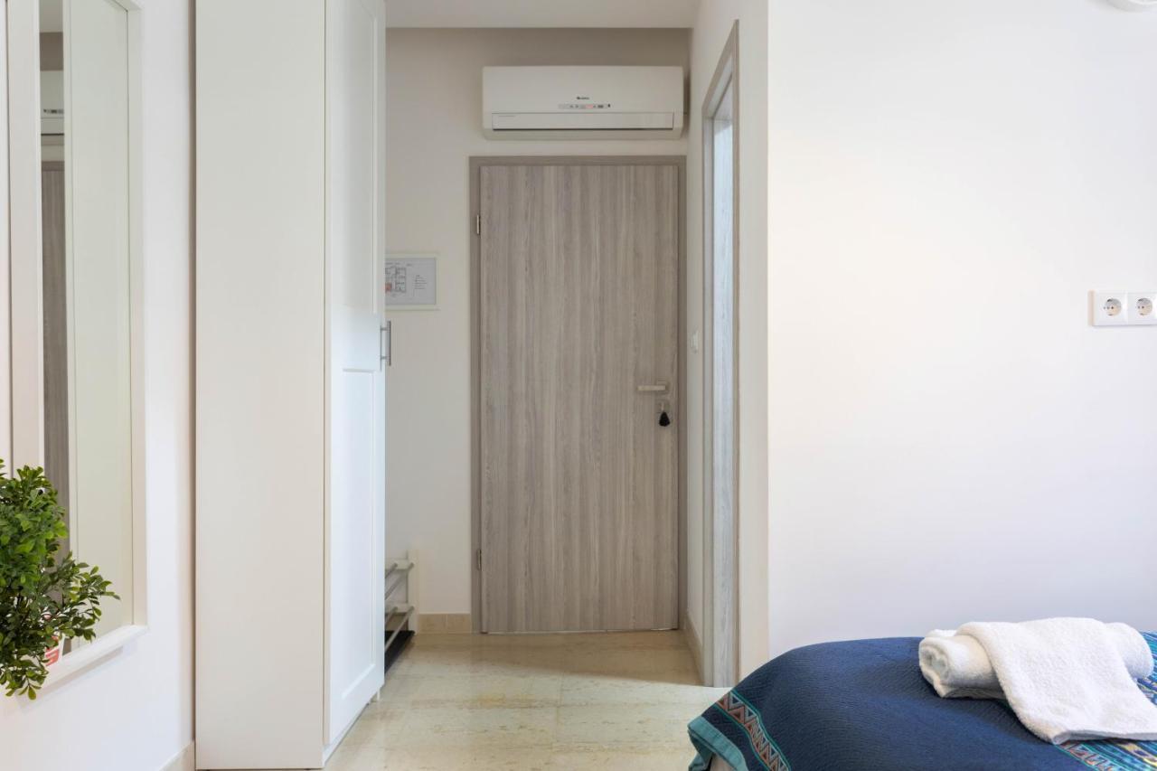 88 Apartment *